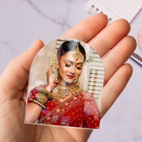 Alternative view of OMGs Door Shape Acrylic Fridge Magnet