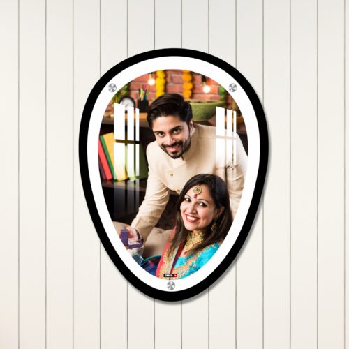 Egg Shape Portrait Dual Border Frame Acrylic Wall Photo