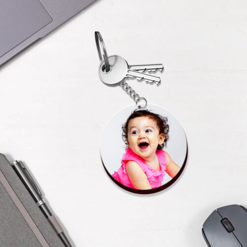 OMGs 4 Photos with 2 Keychains Circle
