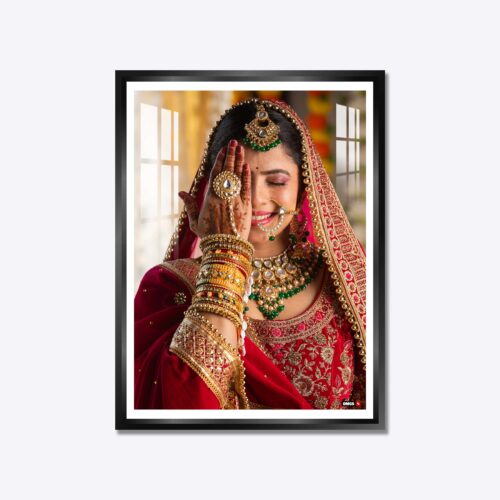 Alternative view of Aluminium Framed Acrylic Photo - Portrait Black / White Inner