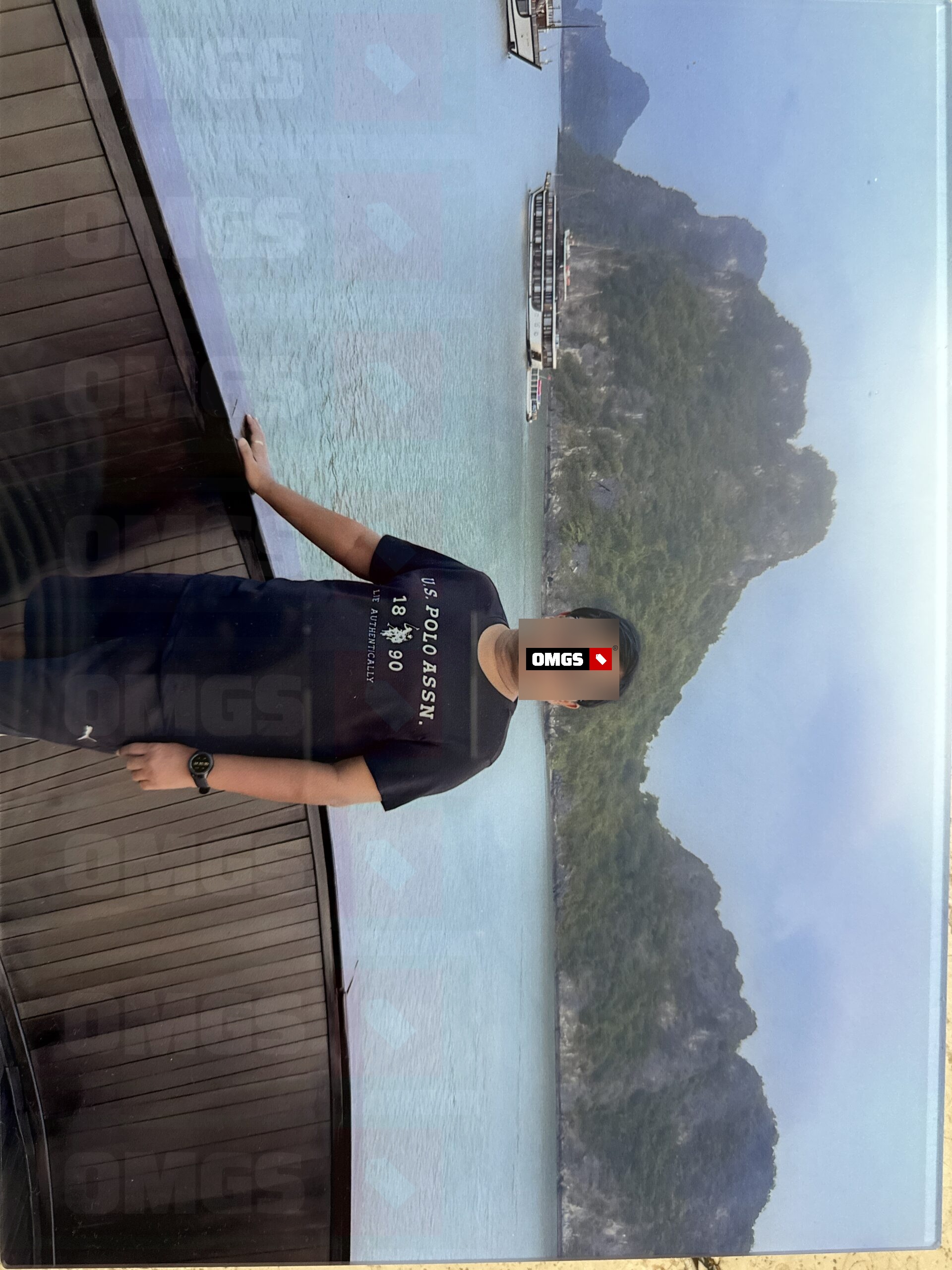 Customised Premium OMGs Acrylic Picture photo review