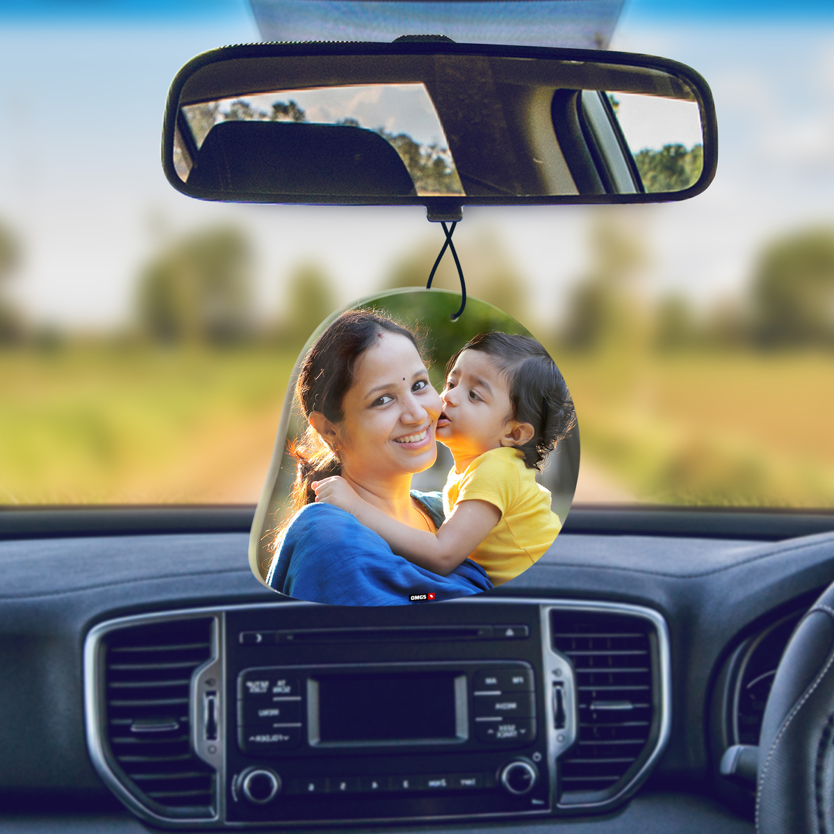 OMGs Balloon Car Hanging Photo - Image 5