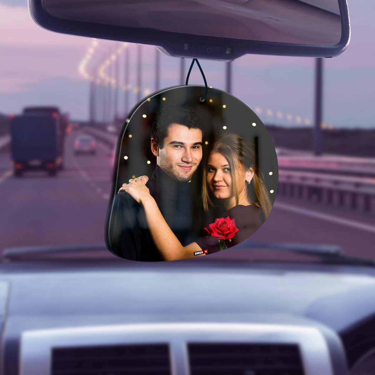 OMGs Balloon Car Hanging Photo - Image 7