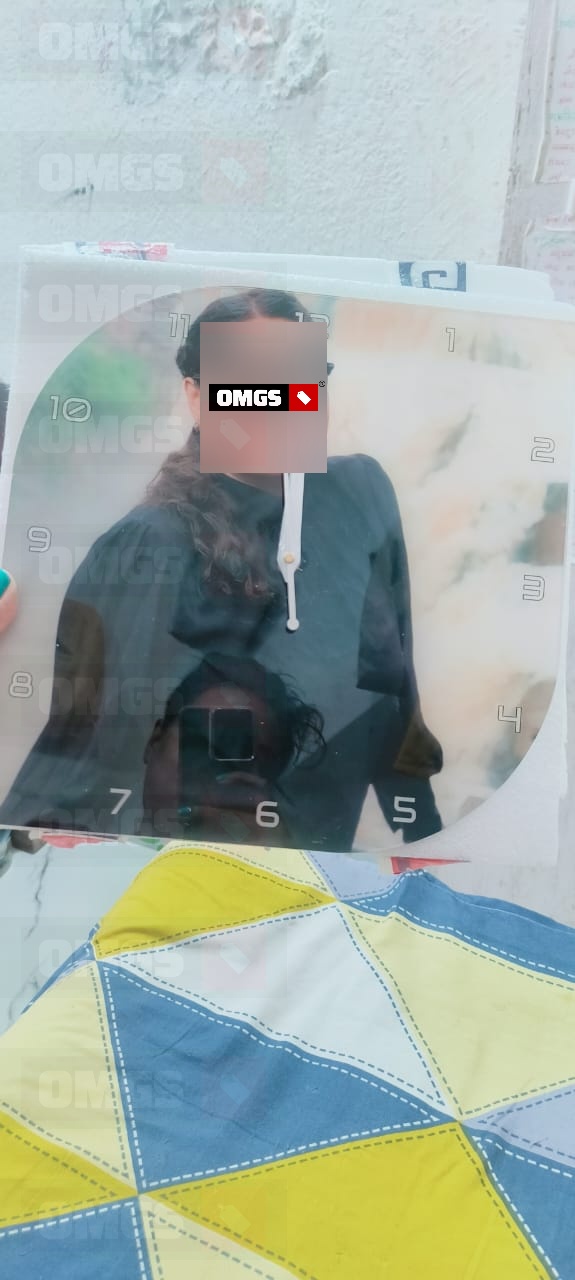 Square Wall Clocks photo review