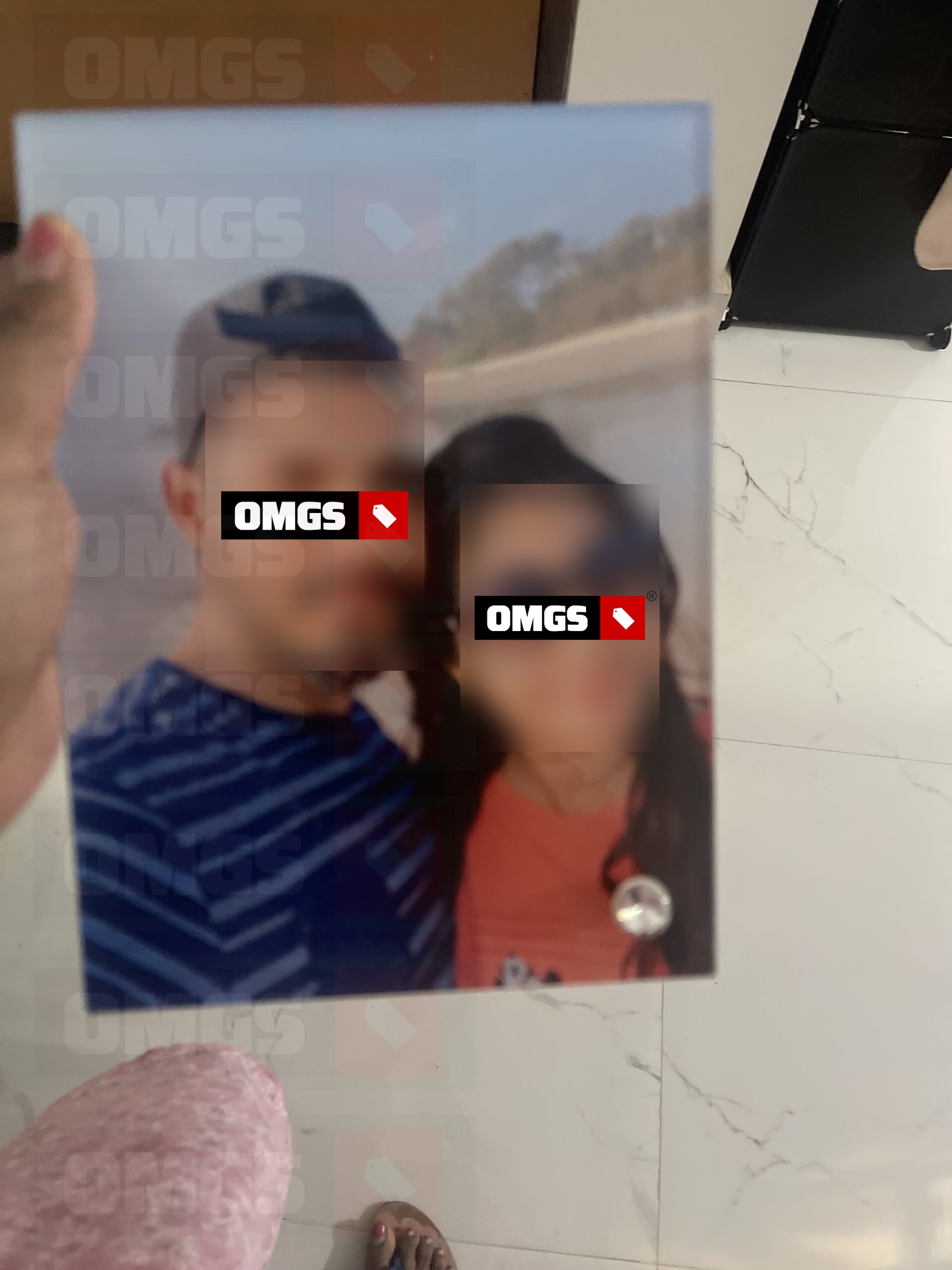 OMGs Acrylic Photo Stand photo review